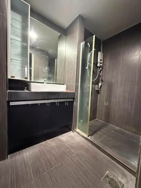 Pangsapuri untuk Dijual di Larkin Residence - Yvonne Lim - Bathroom - PropertyGuru.com.my