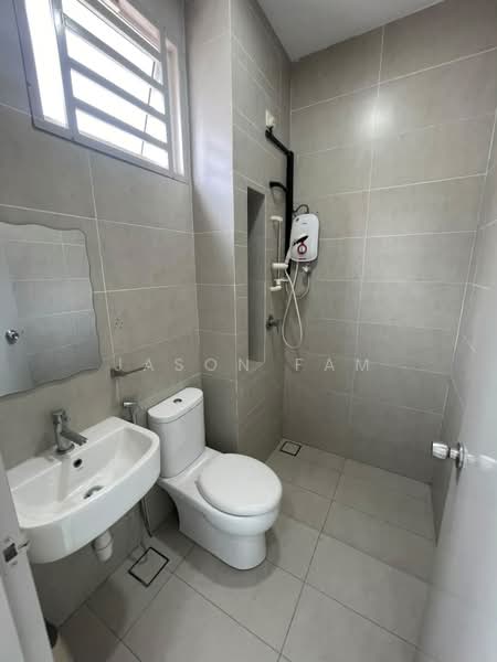 Rumah Teres 2-Tingkat untuk Disewa di Johor Bahru (Johor) - Jason Fam - Bathroom - PropertyGuru.com.my
