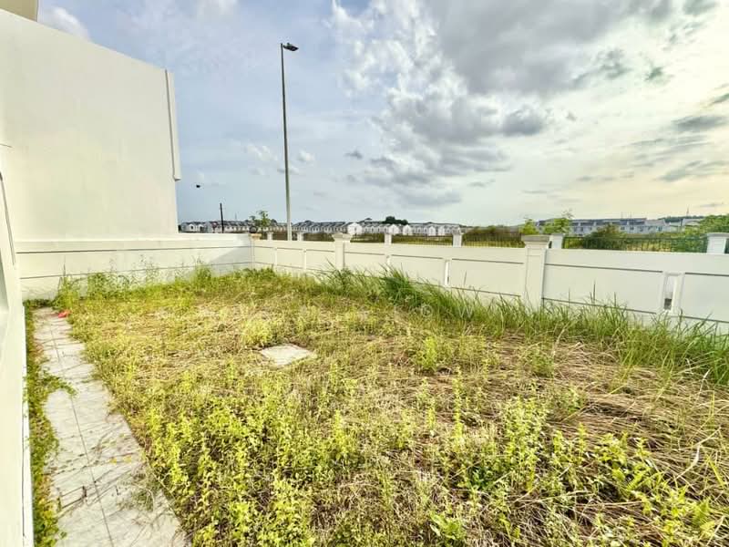 Semi-Detached House for Sale in Skudai (Johor) - Eva Siow - Exterior - PropertyGuru.com.my