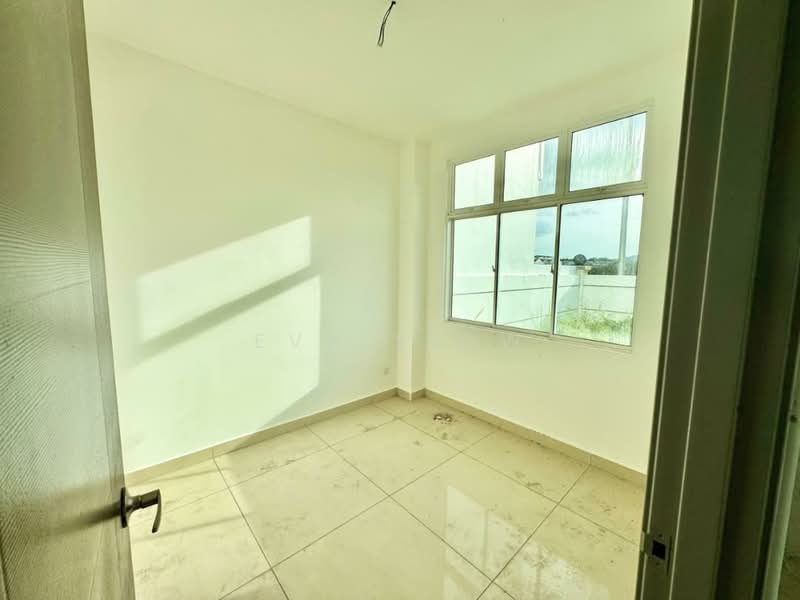 Semi-Detached House for Sale in Skudai (Johor) - Eva Siow - PropertyGuru.com.my