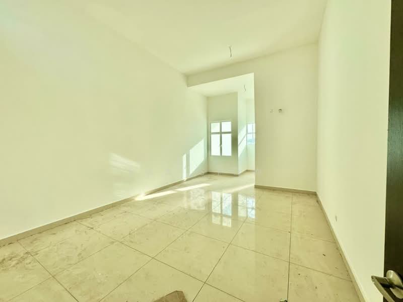 Semi-Detached House for Sale in Skudai (Johor) - Eva Siow - PropertyGuru.com.my