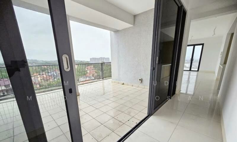 Kediaman Servis untuk Disewa di Radia Residences - Asman Samsudin - Balcony - PropertyGuru.com.my