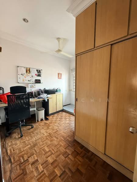 2-storey Terraced House for Rent in Petaling Jaya (Selangor) - Leanne Chia - Study - PropertyGuru.com.my
