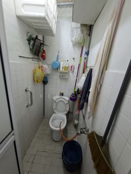 2-storey Terraced House for Sale in Taman Beringin (Jinjang) - Ken Lai - Bathroom - PropertyGuru.com.my