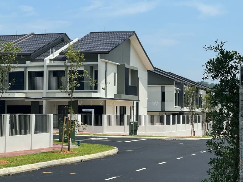 Rumah Teres 2-Tingkat untuk Disewa di Bandar Kinrara Seksyen 8 (Bandar Kinrara) - Miko Lew - Exterior - PropertyGuru.com.my