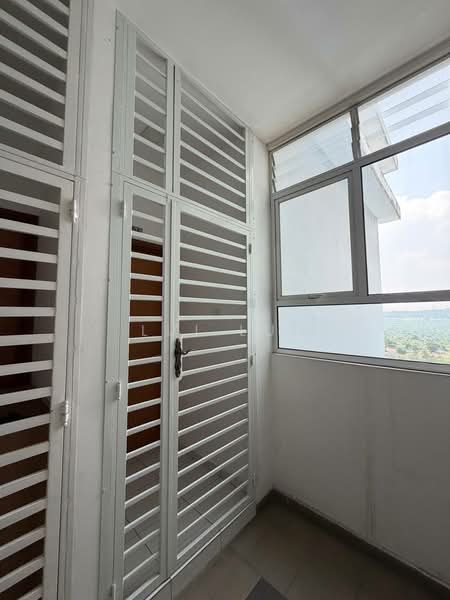 Service Residence for Rent at THE SENAI GARDEN (PANGSAPURI IMPIAN SENAI) - Lui Lui - Balcony - PropertyGuru.com.my