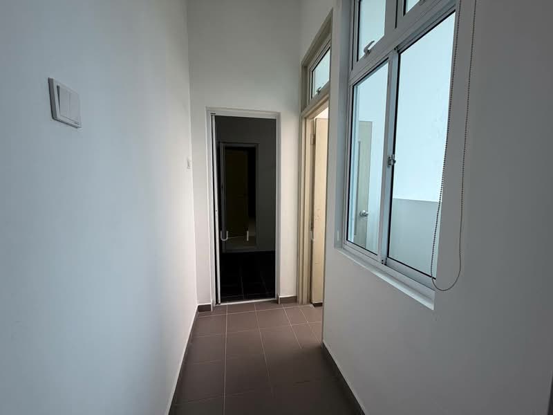 Service Residence for Rent at THE SENAI GARDEN (PANGSAPURI IMPIAN SENAI) - Lui Lui - Corridor - PropertyGuru.com.my