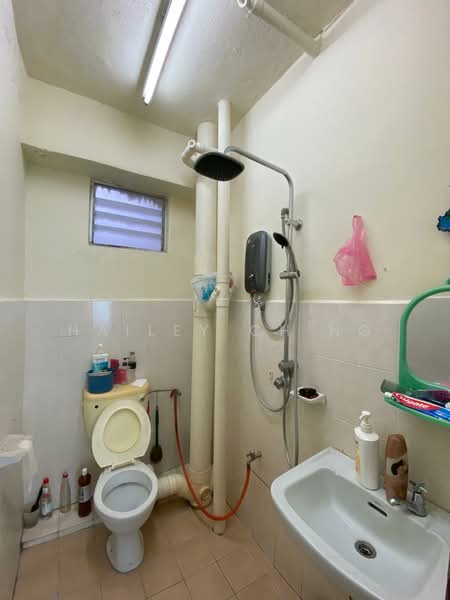 Pangsapuri untuk Dijual di Casa Impian - Hailey Ch'ng - Bathroom - PropertyGuru.com.my
