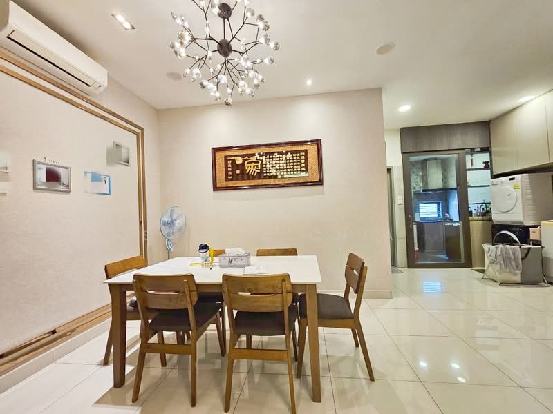 Rumah Teres 2-Tingkat untuk Dijual di Bandar Dato Onn (Tebrau) - Stella Chia - Dining Room - PropertyGuru.com.my