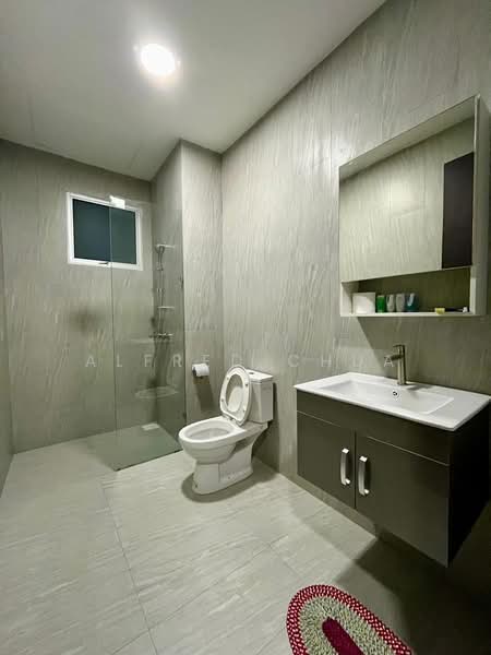 Apartment for Sale at Liberty Grove - Alfred Chua - Bathroom - PropertyGuru.com.my