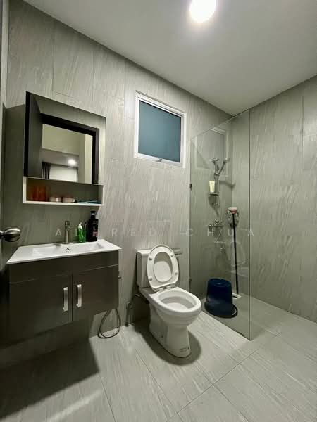 Apartment for Sale at Liberty Grove - Alfred Chua - Bathroom - PropertyGuru.com.my