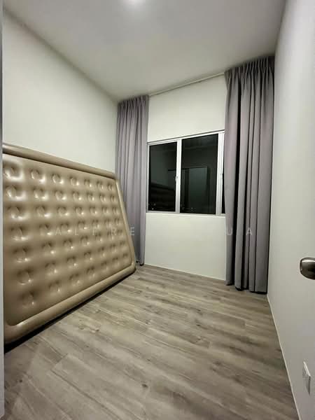 Apartment for Sale at Liberty Grove - Alfred Chua - Bedroom - PropertyGuru.com.my