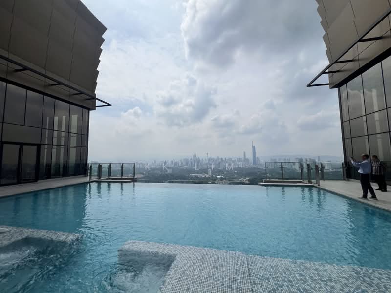 Kediaman Servis untuk Disewa di Pavilion Damansara Heights - KK Lim - Pool - PropertyGuru.com.my