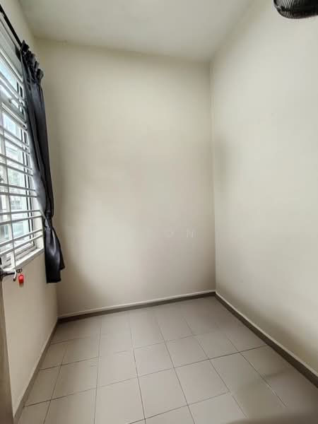 Terraced House for Sale in Bandar Seri Alam (Masai) - Carson . - Interior - PropertyGuru.com.my