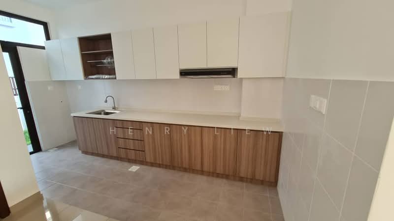 2-storey Terraced House for Sale in Setia Safiro (Cyberjaya) - Henry Liew - Kitchen - PropertyGuru.com.my