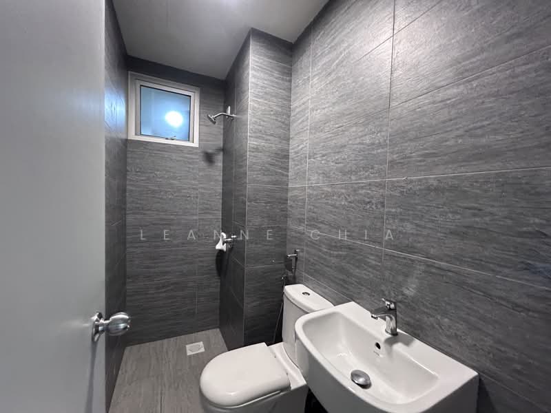 Service Residence for Sale at Gaya Resort Homes - Leanne Chia - Bathroom - PropertyGuru.com.my