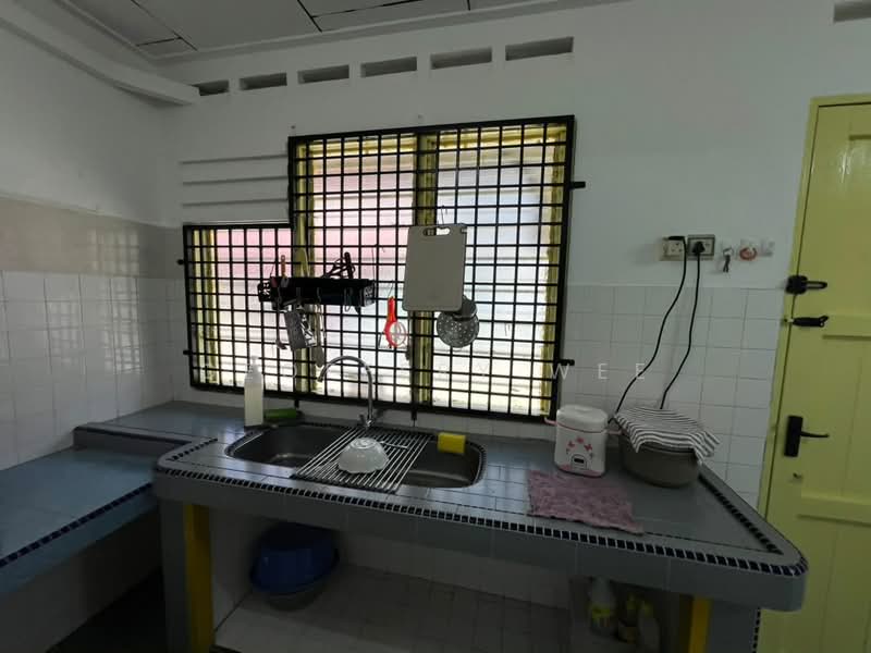 Rumah Bandar untuk Dijual di Taman Kota Laksamana (Melaka City) - Geoffery Wee - Kitchen - PropertyGuru.com.my
