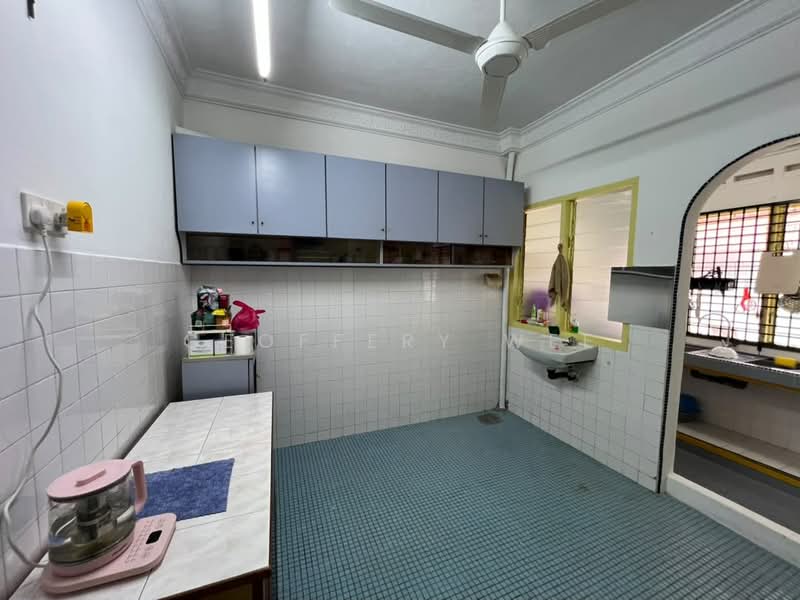 Rumah Bandar untuk Dijual di Taman Kota Laksamana (Melaka City) - Geoffery Wee - Kitchen - PropertyGuru.com.my