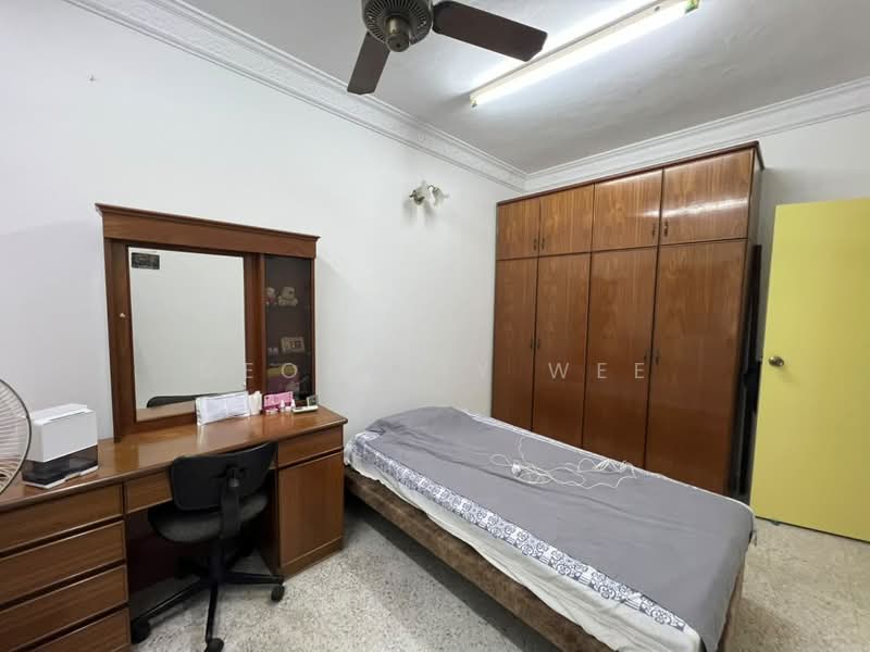 Rumah Bandar untuk Dijual di Taman Kota Laksamana (Melaka City) - Geoffery Wee - Bedroom - PropertyGuru.com.my