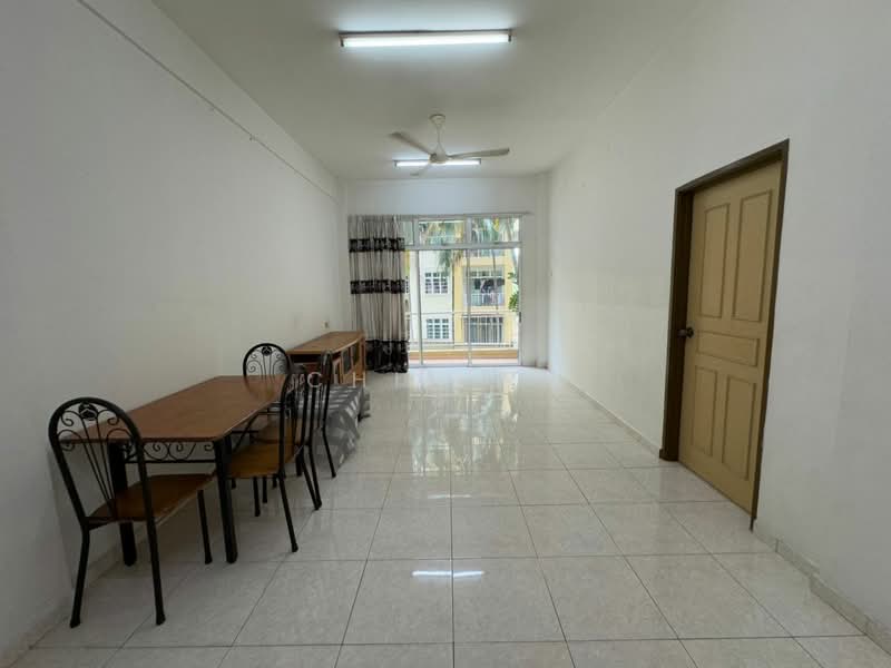 Apartment for Sale at Pangsapuri Bukit Beruang Bestari (University View) - CHIN FN - Living Room - PropertyGuru.com.my