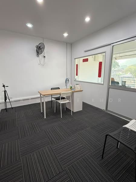 Shop / Office untuk Disewa di Bukit Jambul (Penang) - Katherine Khor - Interior - PropertyGuru.com.my