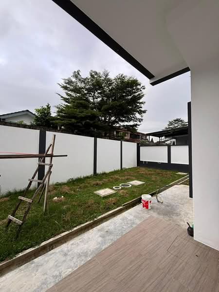 Rumah Berkembar untuk Dijual di Green Heights (Kuching) - Alfred Chua - Exterior - PropertyGuru.com.my