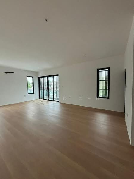 Rumah Berkembar untuk Dijual di Green Heights (Kuching) - Alfred Chua - Living Room - PropertyGuru.com.my