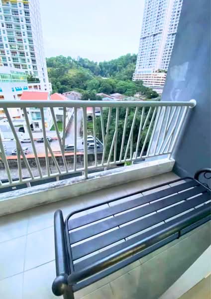 Kondominium untuk Dijual di The Peak Residences - Clifton Chee - Balcony - PropertyGuru.com.my