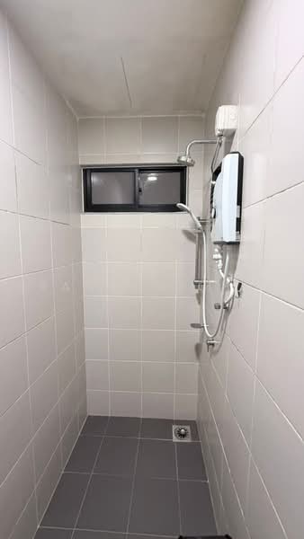 Kediaman Servis untuk Disewa di Meridin Suites @ The Meridin - Brandon Chua - Bathroom - PropertyGuru.com.my