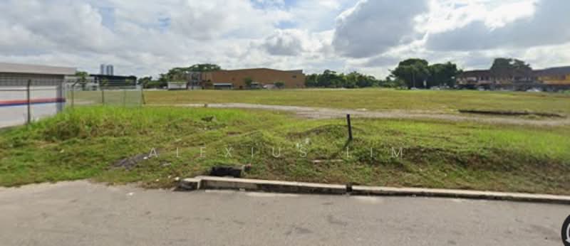 Shop for Sale in Taman Daya (Johor Bahru) - Alexius Lim - Exterior - PropertyGuru.com.my