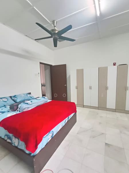 Rumah Teres 2-Tingkat untuk Disewa di Taman Muhibbah (Seri Kembangan) - Brandon Yee - Bedroom - PropertyGuru.com.my