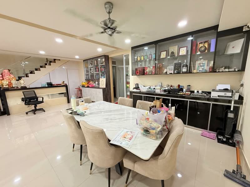 2-storey Terraced House for Sale in Bandar Baru Permas Jaya (Permas Jaya) - Kelvin Koay - Dining Room - PropertyGuru.com.my