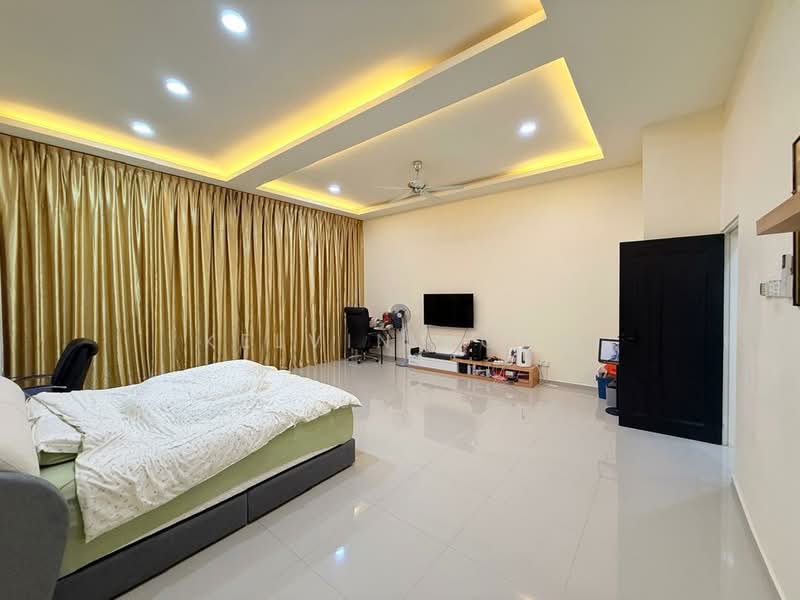 2-storey Terraced House for Sale in Bandar Baru Permas Jaya (Permas Jaya) - Kelvin Koay - Bedroom - PropertyGuru.com.my