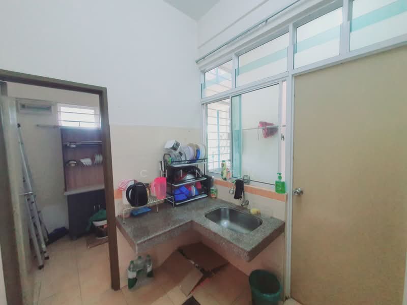 Apartment for Sale at Pangsapuri Bukit Beruang Bestari (University View) - CHIN FN - Kitchen - PropertyGuru.com.my