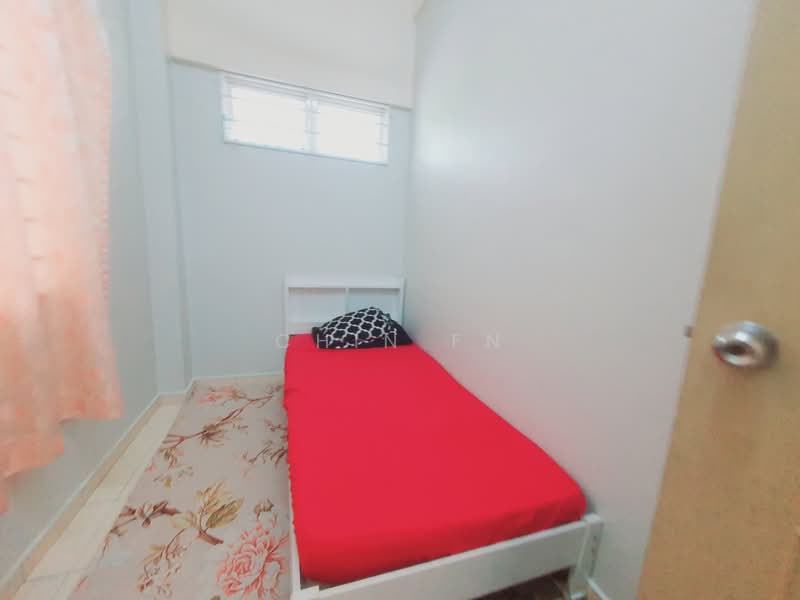 Apartment for Sale at Pangsapuri Bukit Beruang Bestari (University View) - CHIN FN - Bedroom - PropertyGuru.com.my