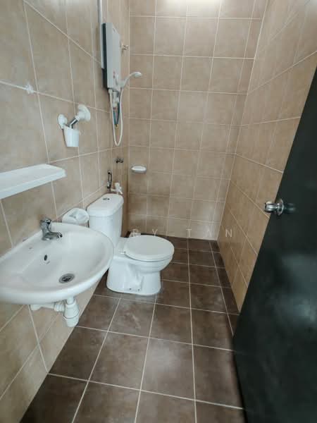 Rumah Teres 2.5-Tingkat untuk Dijual di Taman Pulai Mutiara (Iskandar Puteri (Nusajaya)) - Terry Tan - Bathroom - PropertyGuru.com.my