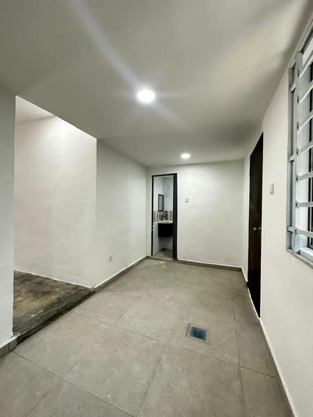 1-storey Terraced House for Rent in Kampung Kenangan Dato Onn 2 (Batu Pahat) - Arif MS - Interior - PropertyGuru.com.my