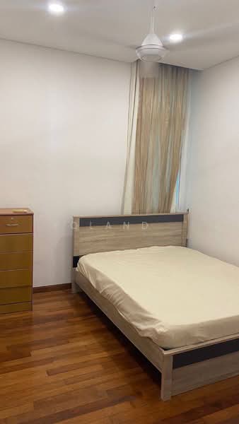 Kediaman Servis untuk Disewa di 1Medini - Yoland . - Bedroom - PropertyGuru.com.my