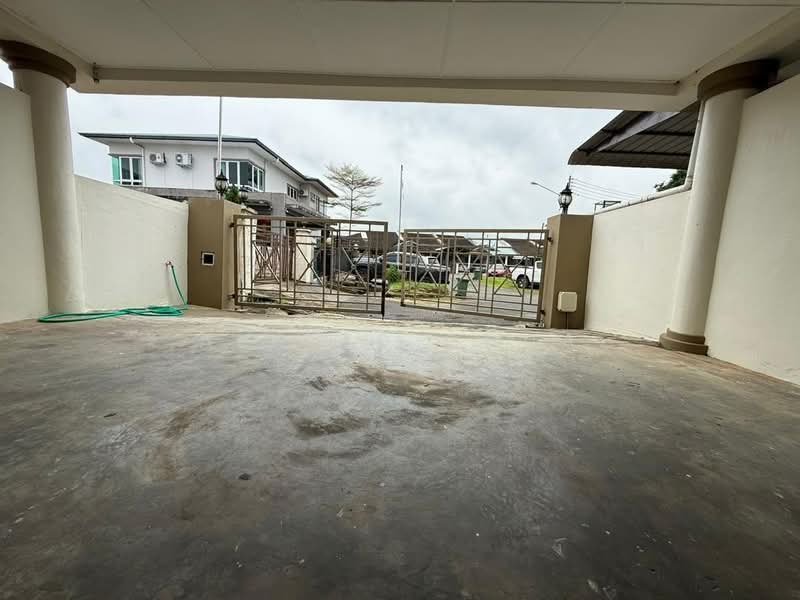 2-storey Terraced House for Sale in Stapok (Kuching) - Alfred Chua - Exterior - PropertyGuru.com.my