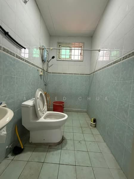 2-storey Terraced House for Sale in Stapok (Kuching) - Alfred Chua - Bathroom - PropertyGuru.com.my