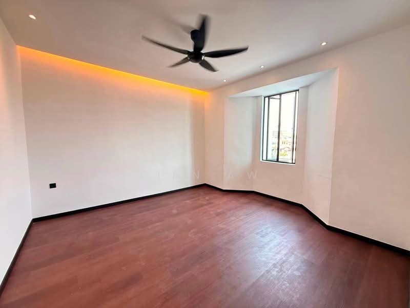 Rumah Teres 2-Tingkat untuk Dijual di Taman Nusa Bestari (Iskandar Puteri (Nusajaya)) - Finn Aw - PropertyGuru.com.my