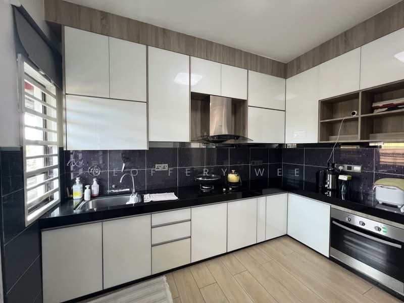 2-storey Terraced House for Rent in Taman Bachang Baru (Bachang) - Geoffery Wee - Kitchen - PropertyGuru.com.my