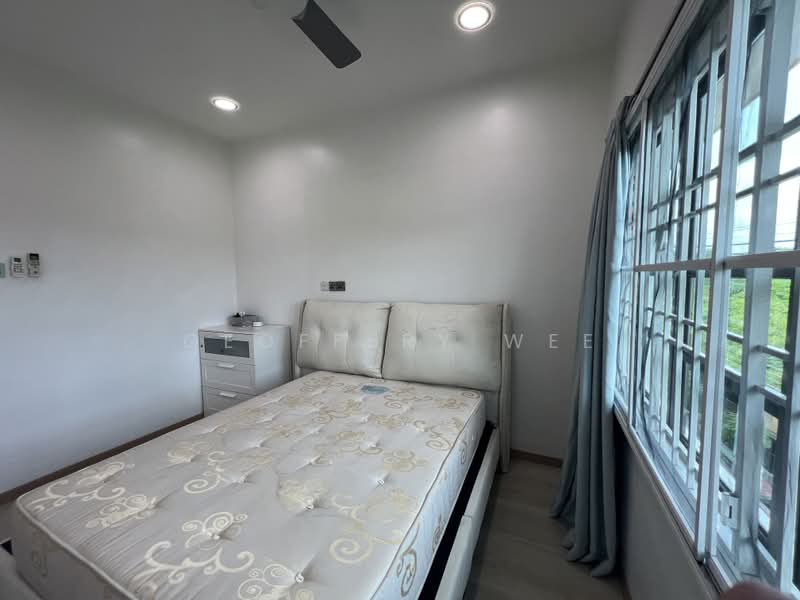 2-storey Terraced House for Rent in Taman Bachang Baru (Bachang) - Geoffery Wee - Bedroom - PropertyGuru.com.my