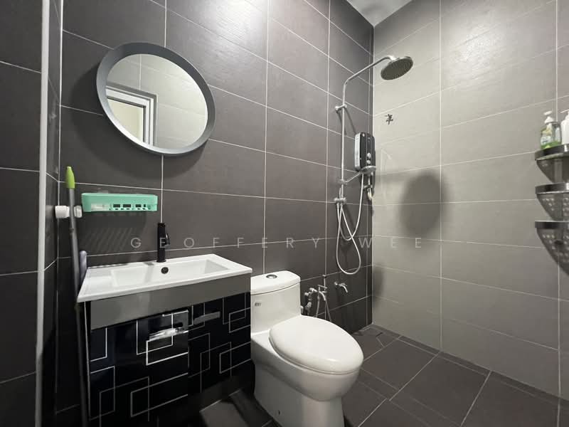 2-storey Terraced House for Rent in Taman Bachang Baru (Bachang) - Geoffery Wee - Bathroom - PropertyGuru.com.my