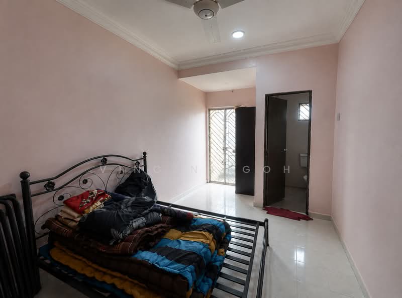 Rumah Teres 2-Tingkat untuk Dijual di Klang (Selangor) - Vincent Goh - Bedroom - PropertyGuru.com.my