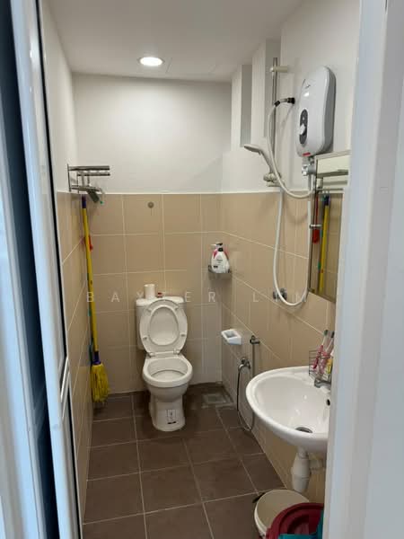 Pangsapuri untuk Dijual di Pangsapuri Seri Utama - Baxter Lim - Bathroom - PropertyGuru.com.my