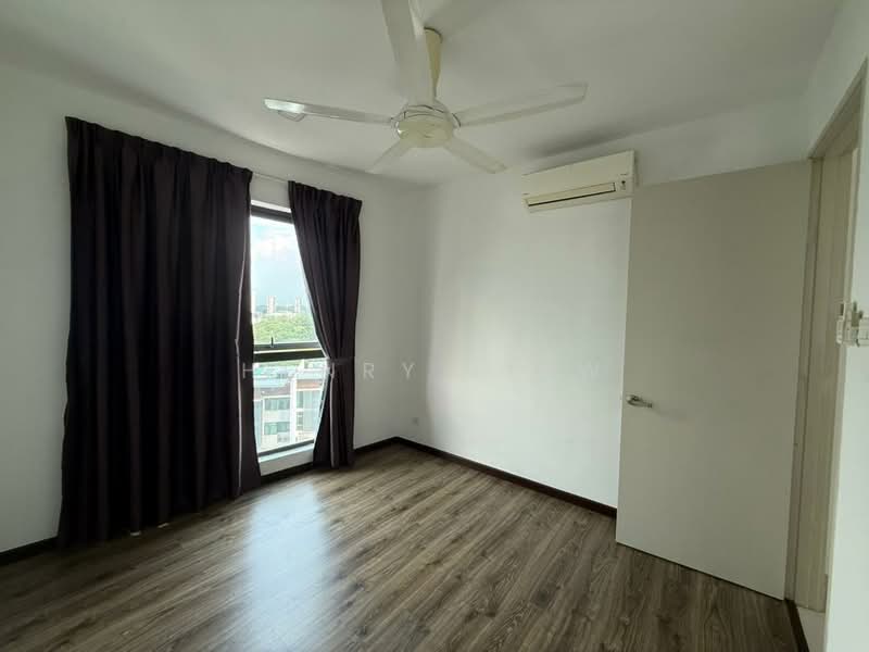 Kondominium untuk Dijual di Cristal Serin Residence - Henry Liew - Bedroom - PropertyGuru.com.my