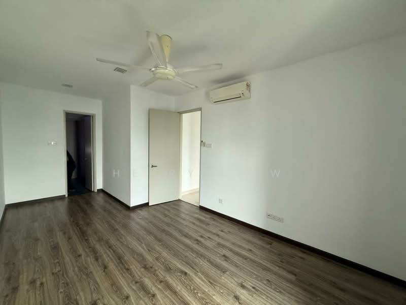 Kondominium untuk Dijual di Cristal Serin Residence - Henry Liew - Bedroom - PropertyGuru.com.my