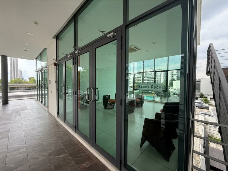 Kondominium untuk Dijual di Cristal Serin Residence - Henry Liew - Lobby - PropertyGuru.com.my