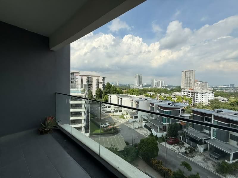 Kondominium untuk Dijual di Cristal Serin Residence - Henry Liew - Balcony - PropertyGuru.com.my